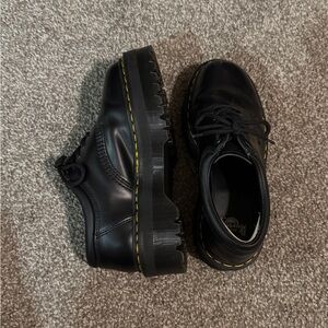 Dr. Martens platform 8053
